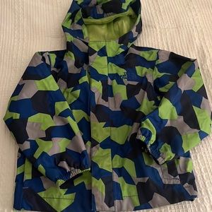 Boys 2T North Face Raincoat